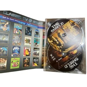 The Shield Collectors Edition Season 1 DVD Set TV Show Series Collectible Rare